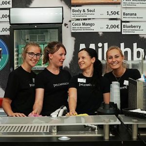 Milchmädchen - T-Shirt