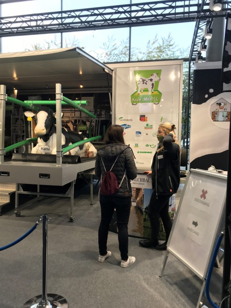 infa-Messestand von Milchland Niedersachsen