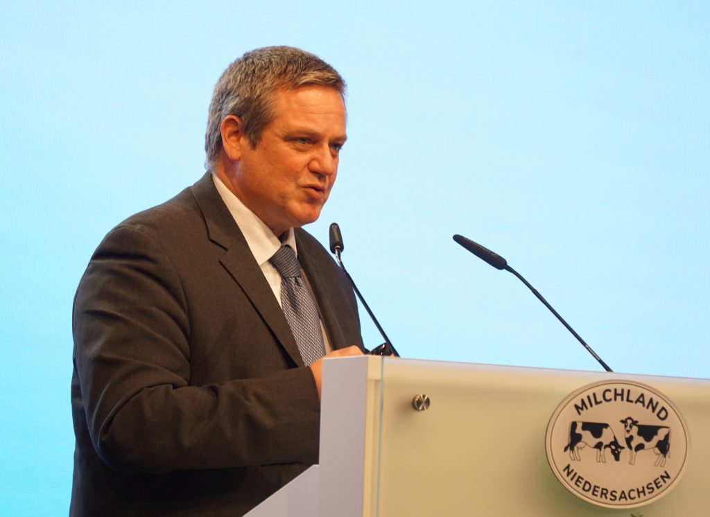 Prof. Dr. Volker Krömker auf der LVN-Mitgliederversammlung