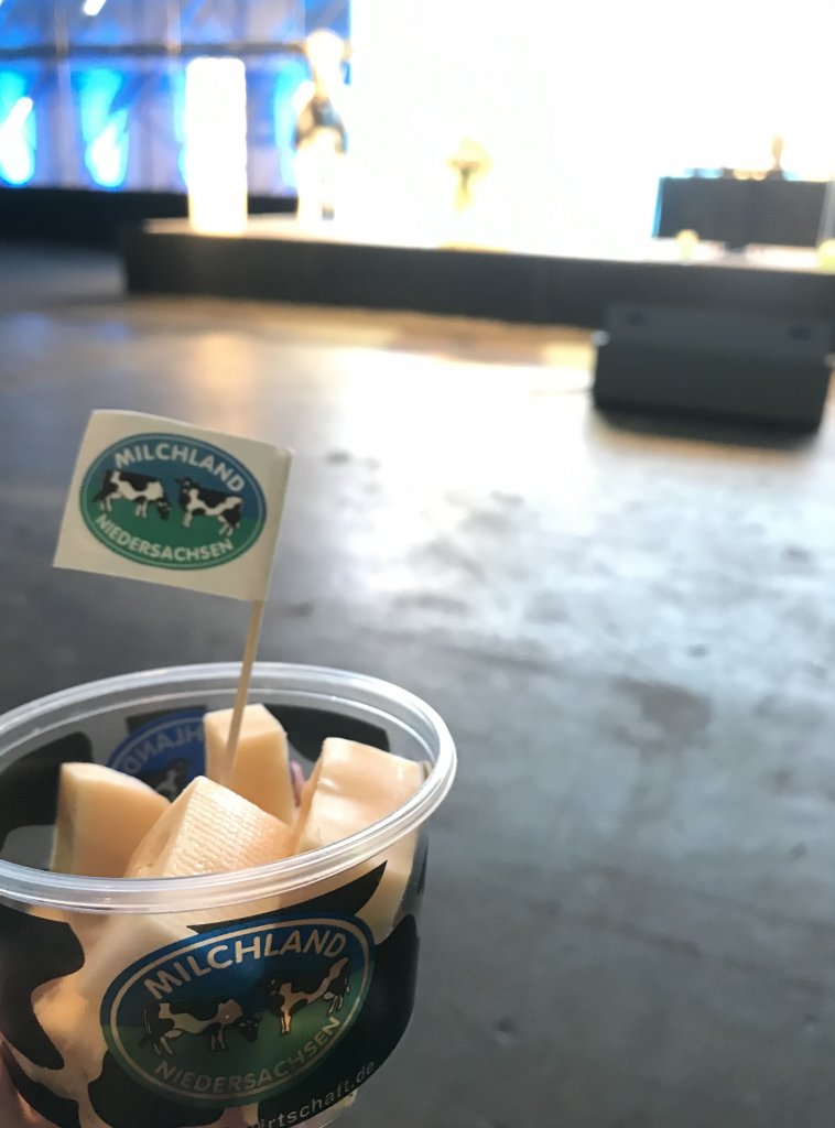 Käse in der Milchland-Box auf der LVN-Mitgliederversammlung