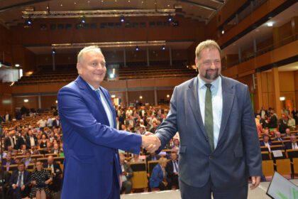 Landvolkpräsident Dr. Holger Hennies bei Wahl in Lübeck
