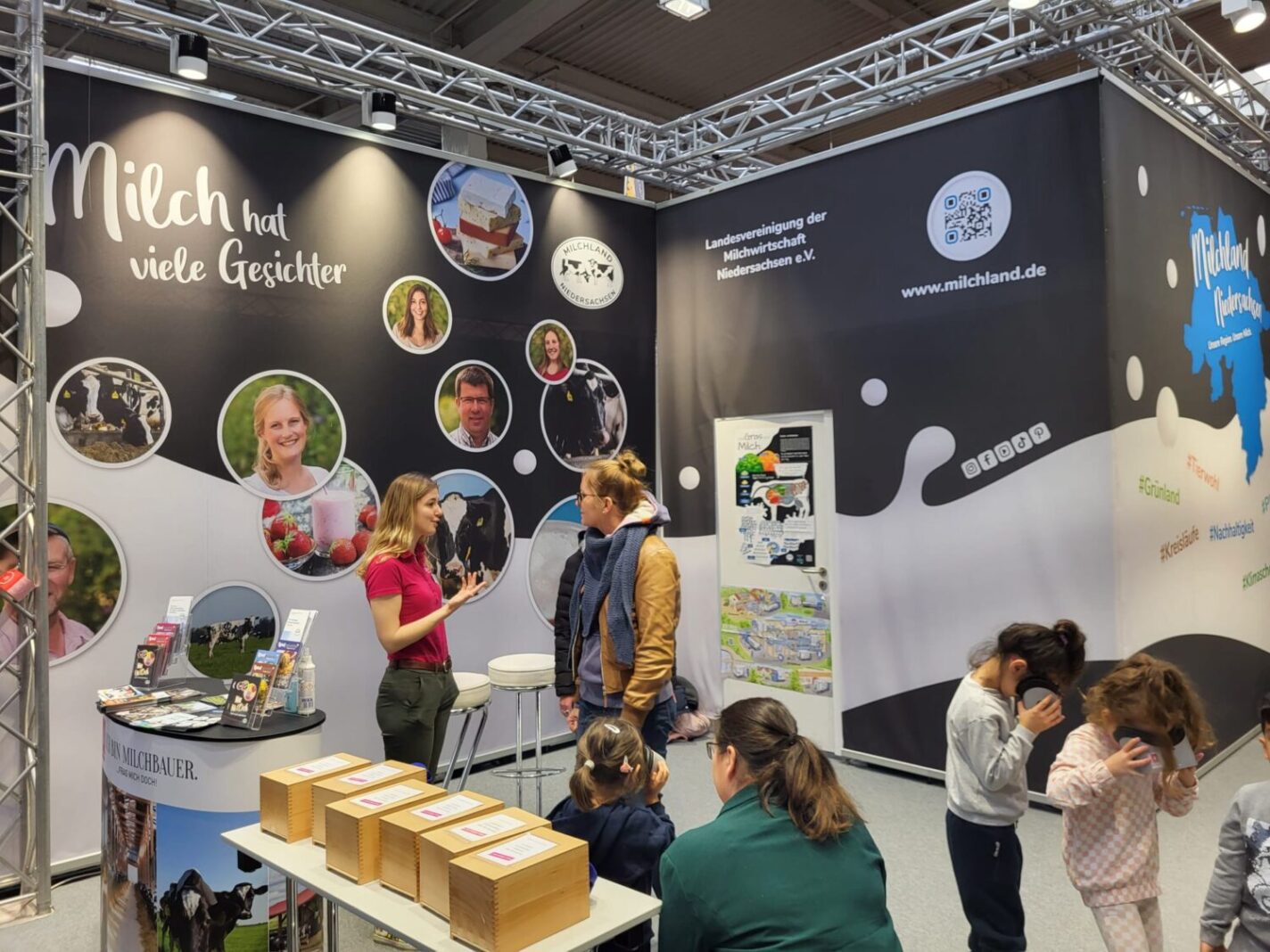 KiTa-Gruppe besucht LVN auf der infa 2022