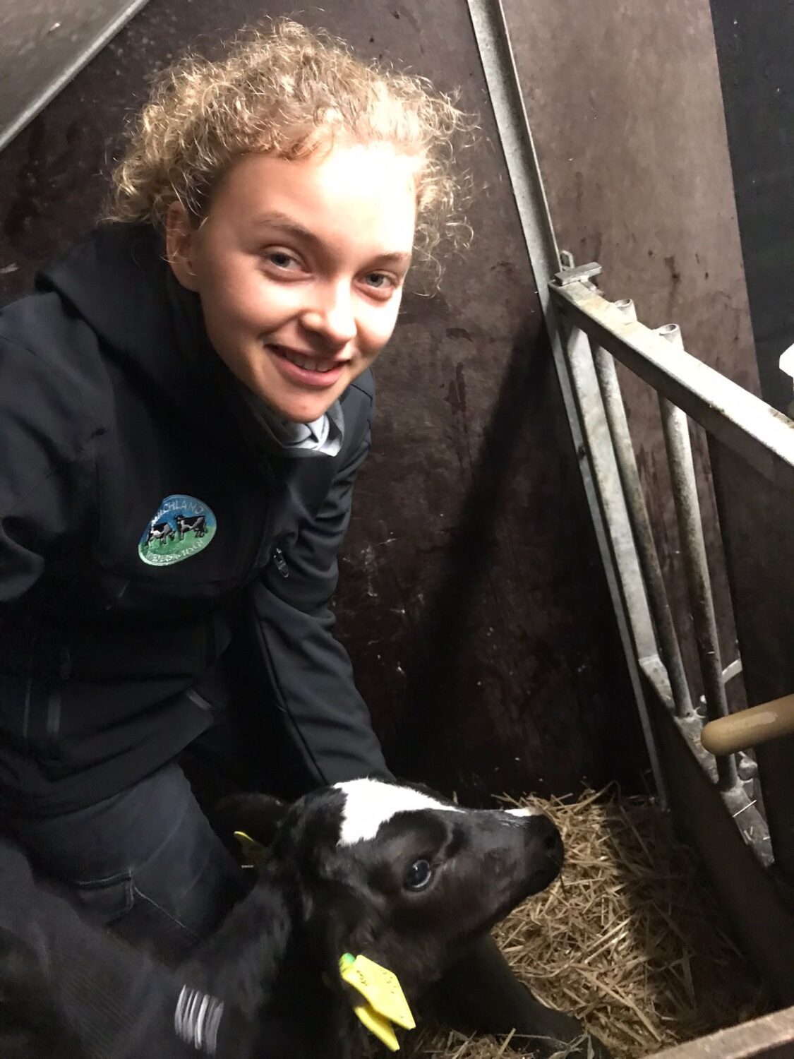 Charlotte Bauch beim Praktikum auf dem Bauernhof